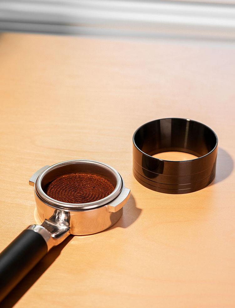 Stainless steel magnetic powder collection ring.